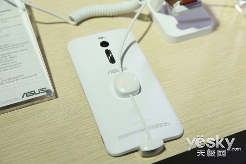 争奇斗艳 CES2015首日发布的新品盘点