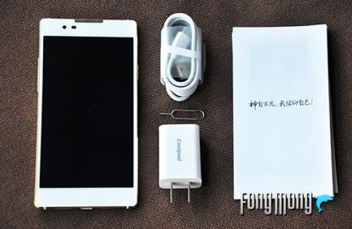 酷派大神X7手机采用双面玻璃 颜值你能打几分?