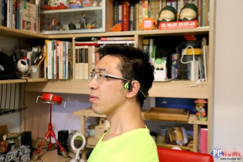 “戴”着音乐跑 AfterShokz骨传导耳机