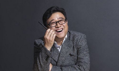 丁磊配图