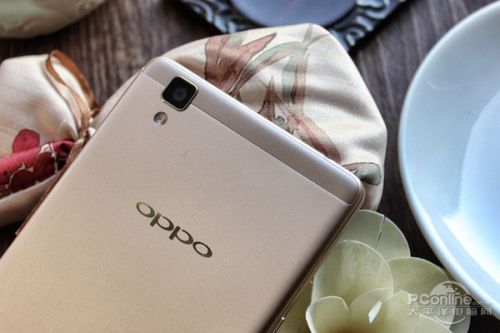 OPPO R7s
