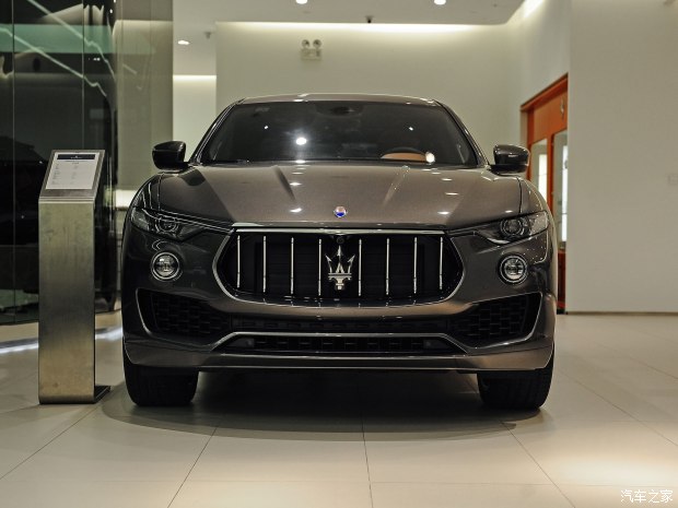 玛莎拉蒂 Levante 2016款 3.0T Levante S