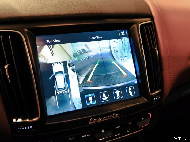 玛莎拉蒂 Levante 2016款 3.0T Levante S
