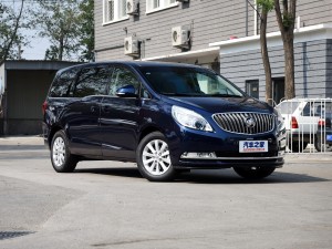 上汽通用别克 别克GL8 2015款 2.4L 豪华商务尊享版