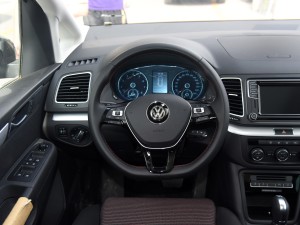 大众(进口) 夏朗 2016款 380TSI 暖心红限量版