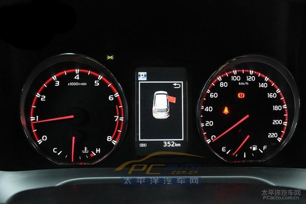 新款丰田RAV4