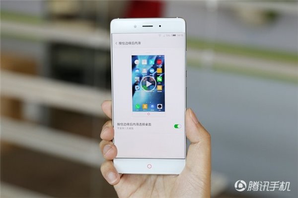 曲面屏还是无边框？仅谈三星与努比亚的屏幕美学