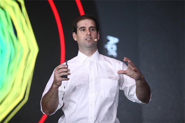 特斯拉CTO JB Straubel访谈实录：我们要拯救地球