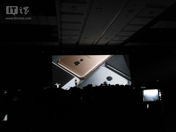 全球首发索尼IMX386：魅族MX6正式发布