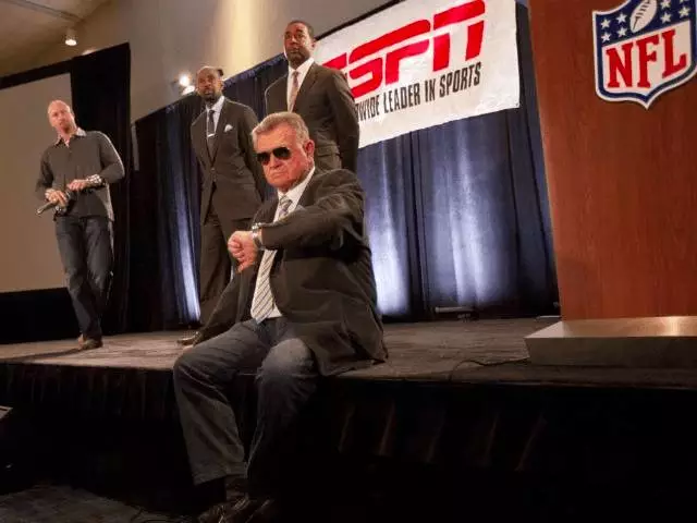 ESPN面临的真正危机，体育传媒行业的跨时代命题        