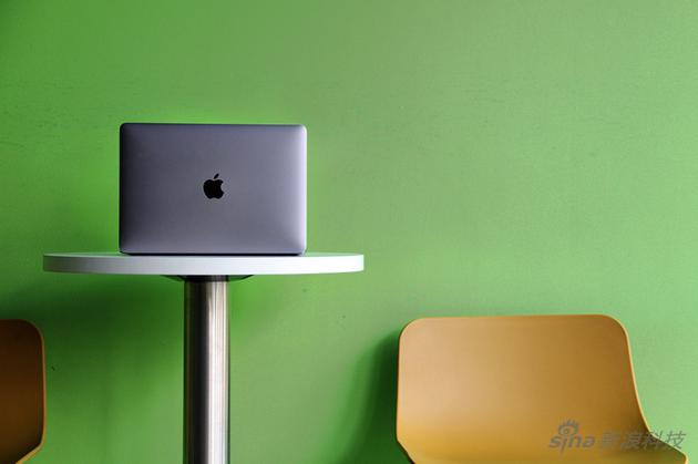 新一代MacBook