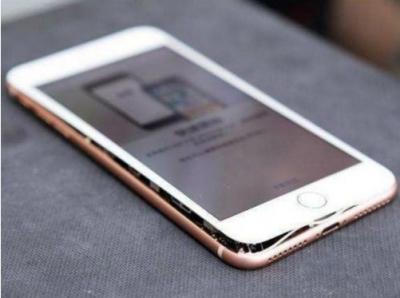 技术流告诉你，苹果iPhone 8 Plus到底因什么爆炸        