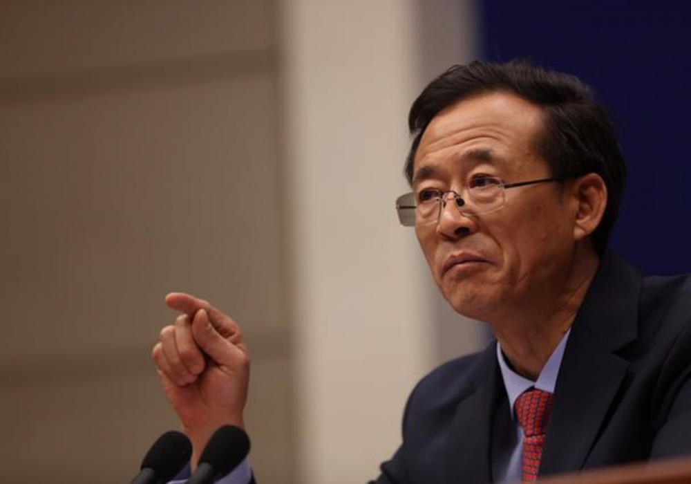 证监会主席刘士余