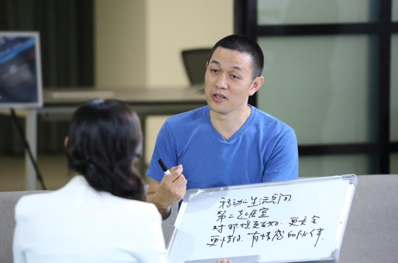 蔚来
董事长李斌讲述未来
形态