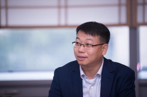 进击的 vivo