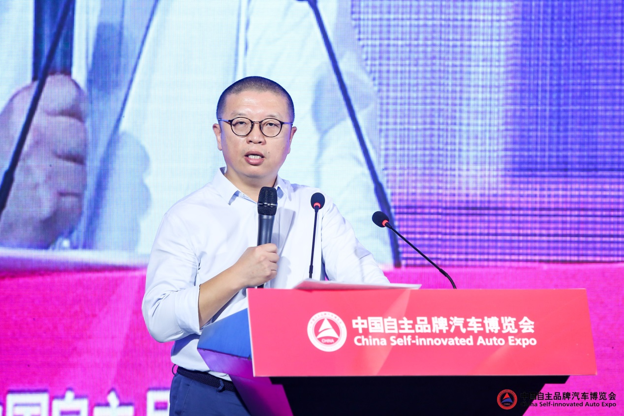 C:\Users\admin\Desktop\中国自主品牌
发展论坛图片\奇点
 副总裁 赵强.jpg